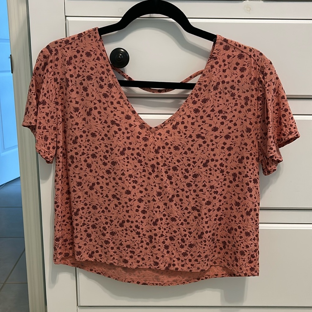 Floral cropped top size small